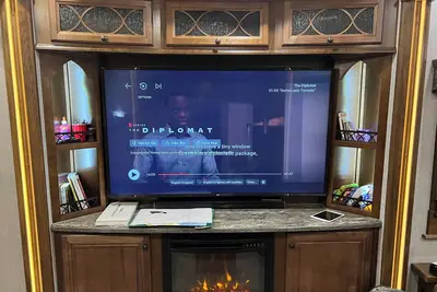 Image de Cozy Rv with Ac and WiFi in charming Mexia.