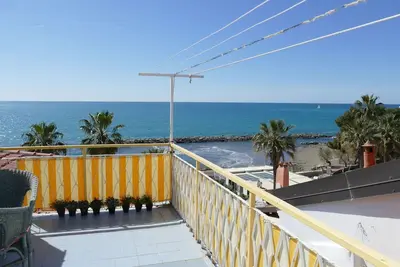 Image de Belle maison de vacances avec Wifi, climatisation, Tv, terrasse, animaux admis et parking