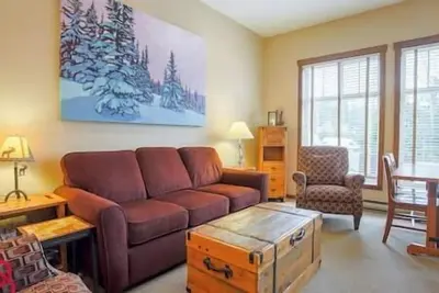 Image de 2 Bdrm condo at Snow Creek, Fernie Alpine Resort