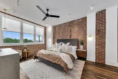 Image de New Construction Loft Style Spacious Lux Apt 204