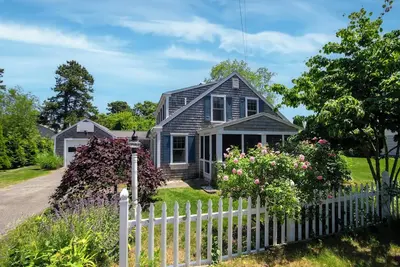 Image de Large Deck, Fire Pit, Dog Friendly, Near Beach - Sleeps 10!