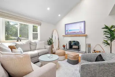 Image de Game Room, Private Yard w Fire Pit!