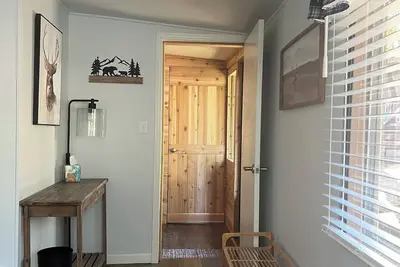 Image de The Owl's Nest Cabin