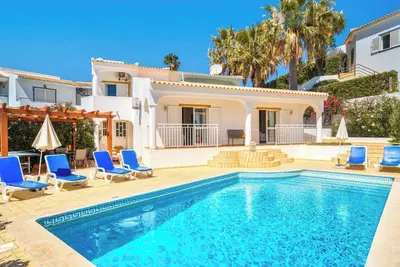 Image de Villa Garbino - Trois Chambres Villa, Couchages 6