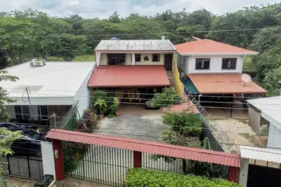 Image de Charming Condo for a Family/Group in the Beautiful Huacas with WiFi, Ac