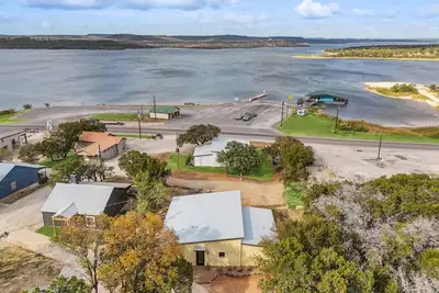 Image de The Retreat 5: All Decked Out