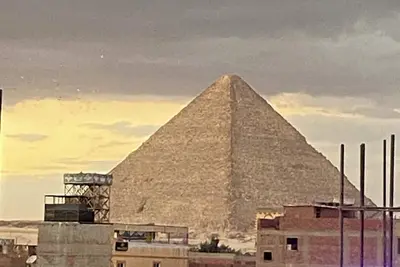 Image de Spacious 3-bedroom apartment in fantastic Giza Governorate with WiFi, Ac