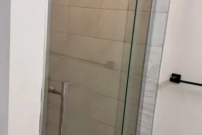 Image de Cozy two bedroom basement apartment