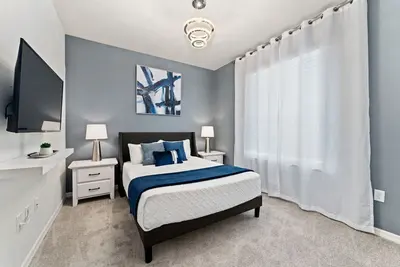 The Level Up House 5bd with Pool Bbq Resort Access