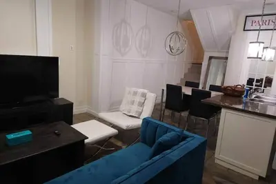 Image de Corporate Housing at Its Finest: Experience Luxurious Furnished Rentals in the Heart of Vancouver