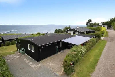 Image de Belle maison de 3 chambres à Faaborg