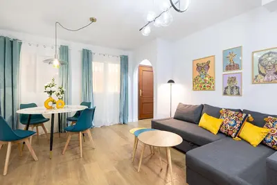 Image de H2m Feijoo close to city center in a quiet area