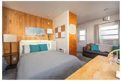 Image de So Cute Beach Studio bungalow in North Mission Beach 92109 - Aj George Broker