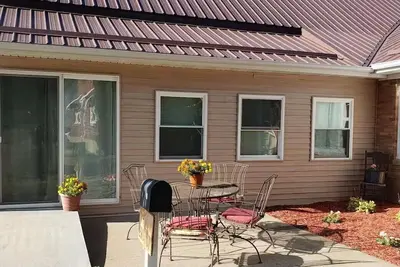 Image de Pet-friendly 2 bedroom townhome in tranquil Bellevue