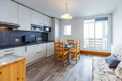 Image de Studio cosy 4 pers, balcon sud, à 30m des cours Esf