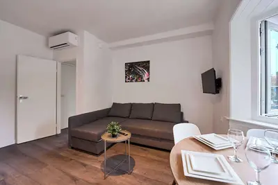 Image de Luxury Apartment in Stratum, Eindhoven