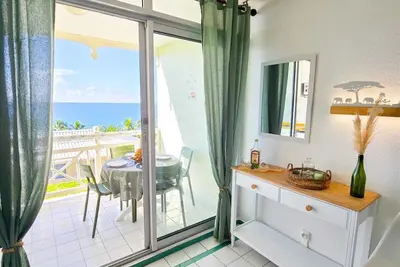 Image de Studio TiPao, résidence avec piscine, le Diamant