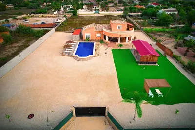 Image de Family House near the Sea