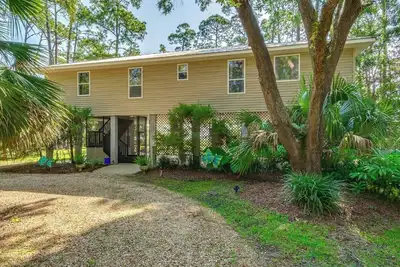 Image de The Professor's Fish House- dock on the bay