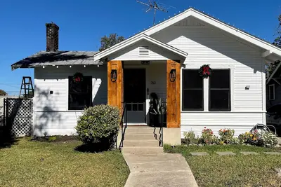 Image de Charming bungalow with Ac and WiFi in fantastic San Antonio