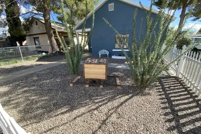 Image de Toughnut Blue - Downtown Tombstone Historic District - 1 Block to All the Action