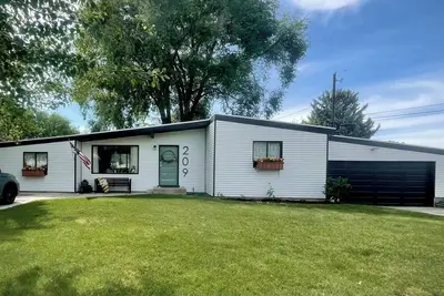 Image de Charming 3-bedroom mid-century home in Orem