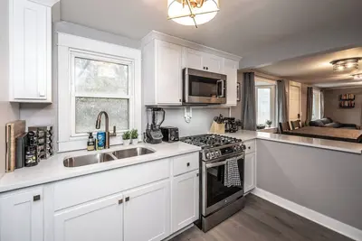 Image de Spring Lake Cozy 3br Retreat Fence, FirePit, Grill