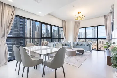 Image de Family Home in Downtown Overlooking Burj Khalifa