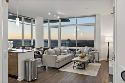 Image de Unique Collection | Luxury | Tysons | Rooftop Pool