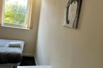 Image de In the heart of Wolves! Airrose two bed apartment