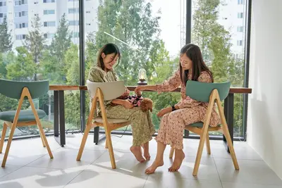 Image de 3 seconds to Yeontral Park, 7 minutes to Hongdae! Full house with Park view.