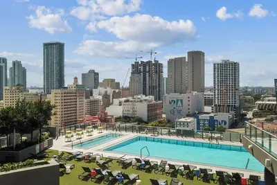 Image de Downtown Miami Luxury Penthouse with Stunning Bay Views