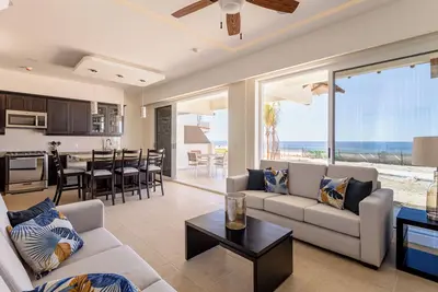 Image de Beachfront Condo in Peaceful Puerto Escondido at Vivo Resort