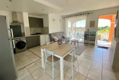 Image de L’appartement moderne et tout confort du golf saint Thomas