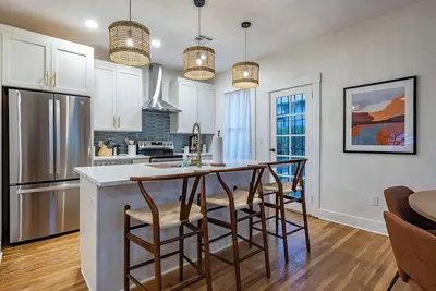 Image de 5th Avenue Bungalow by Velo