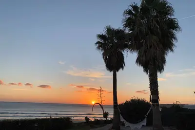 Image de Heaven Seafront Villa in the nicest Spanish beach of Bolonia