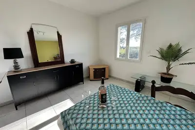 Image de La maison lumineuse de Bernis