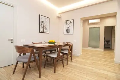 Image de Deluxe 2-bedroom Apartment next to Seasons Park by Sweet Home