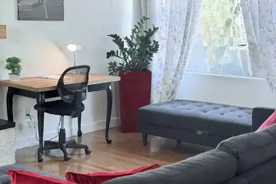 Image de Tranquil 3-bedroom house in Sanford with Ac, WiFi