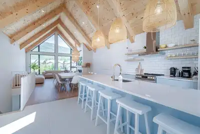 Image de Sofa Villas - Outdoor Chalet at Mont Sainte-Anne