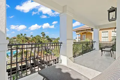 Image de Close to Beach, Gated Community, Across from Community Pool and Hot Tub