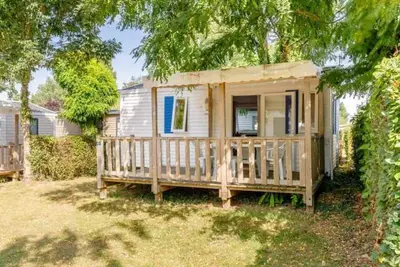 Image de Camping 3 étoiles - Piscine  - ccafbhb