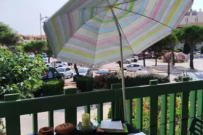 Image de 200m de la plage appt 2 ch, gd balcon, parking privé, idéal couple avec enfants