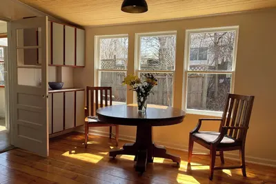 Image de The Artist's Bungaloo