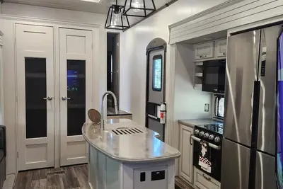 Image de Luxury 2 bedroom with WiFi and Free Custer Park Pass! Close to Mt. Rushmore!