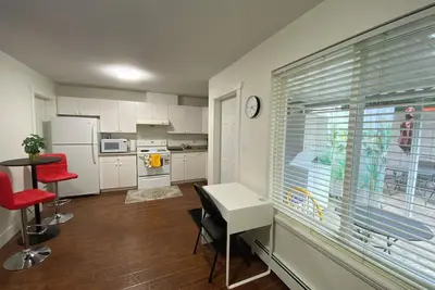 Image de Cozy One Bed Suite With Private Entire