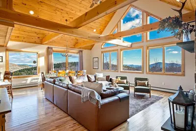 Image de Sunday River Mtn Views! Slps 12! HotTub! Lux home
