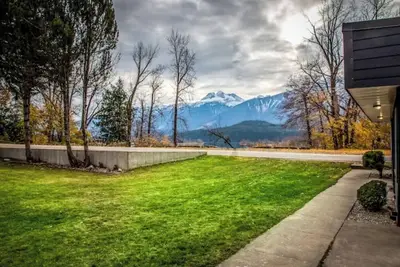 Image de Cozy Suites! Great Location! Grizzly Suite