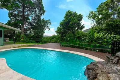 Image de Treetops Sanctuary 4br Entertaining Delight - Pool