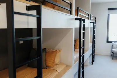 Image de Sleeps 26! Private Pool, Hot Tub, Theater, & More!